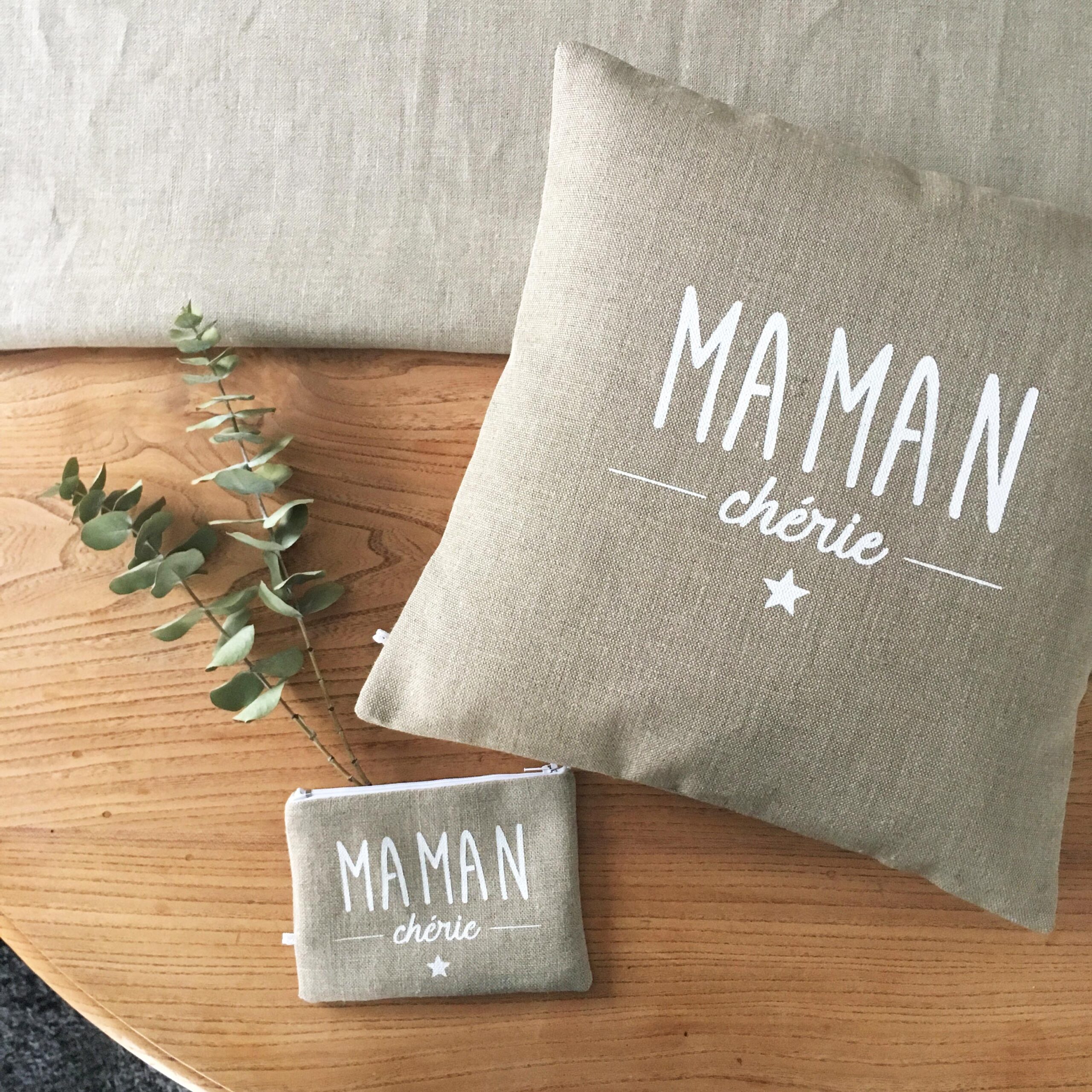 adf-coffretMamanCHERIE3 Coussin "Maman Chérie" – Image 1