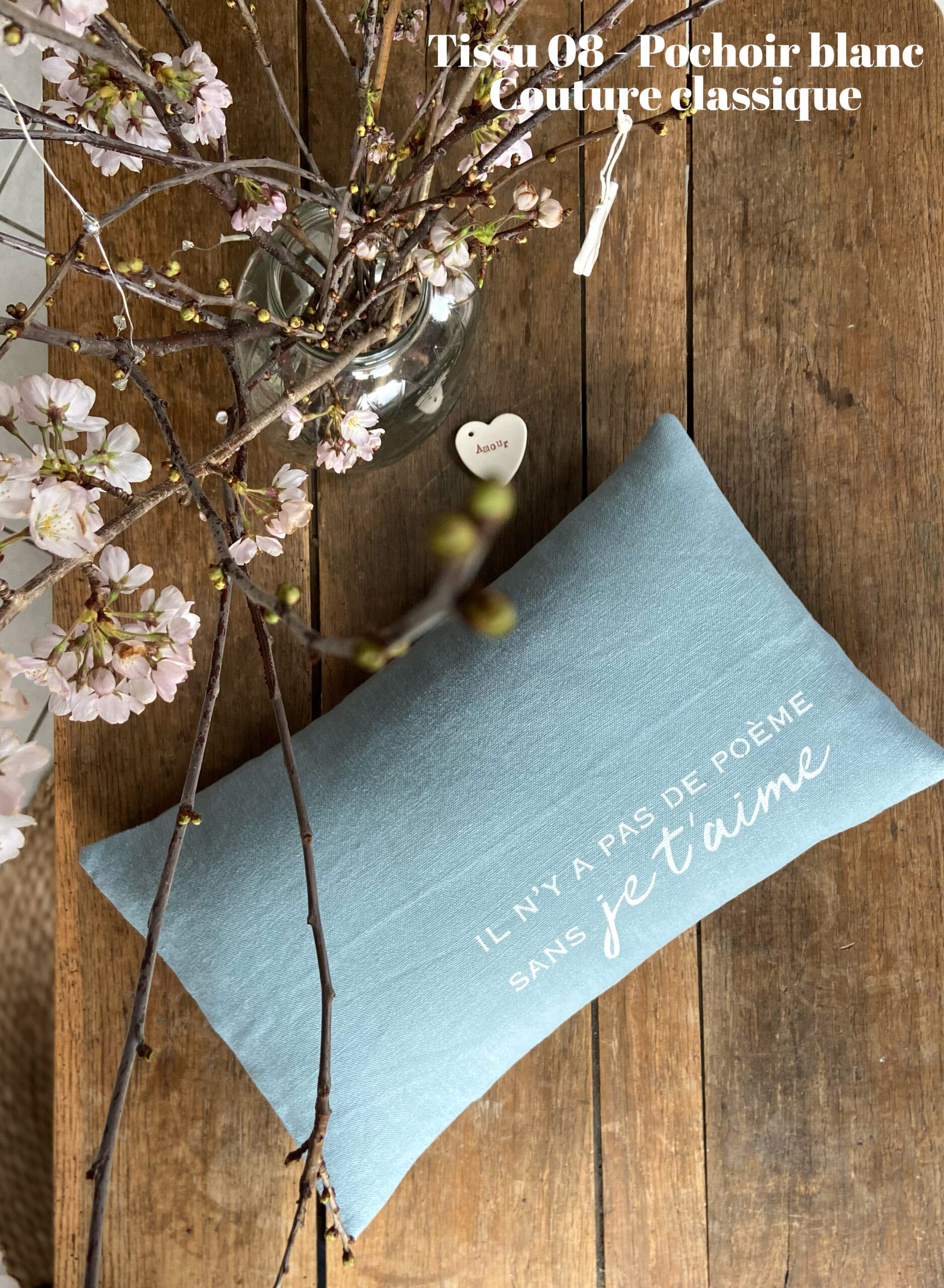 adf-ilnyapasdepoemesansjetaime-08-T Coussin "Il n'y a pas de poème sans je t'aime" – Image 1